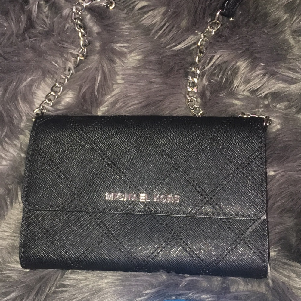 Black Michael kors crossbody
